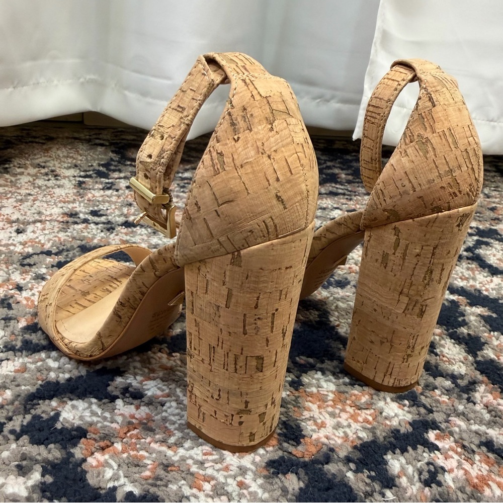 SCHUTZ ‘Enida’ Block Heel Sandal in Tan Cork Size 6.5 - Picture 12 of 16